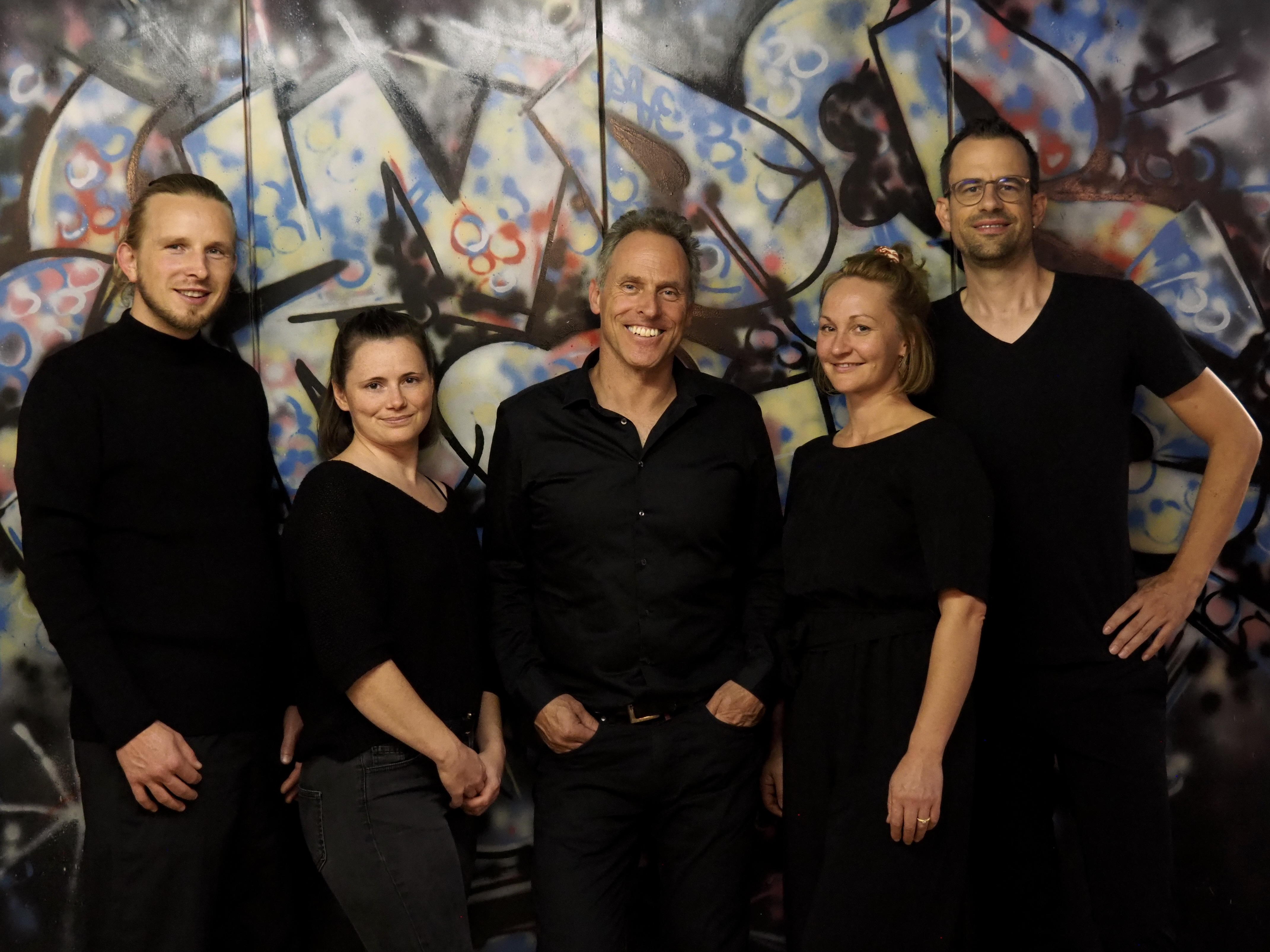 Mitglieder der Dudap Vocal Group Mitglieder der Dudap Vocal Gruppe